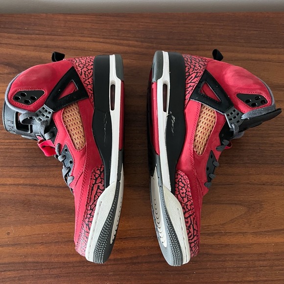 Nike Air Jordan Spizike Red Black Toro Bravo Men's Size 11 Sneakers 315371-601 - Picture 7 of 10
